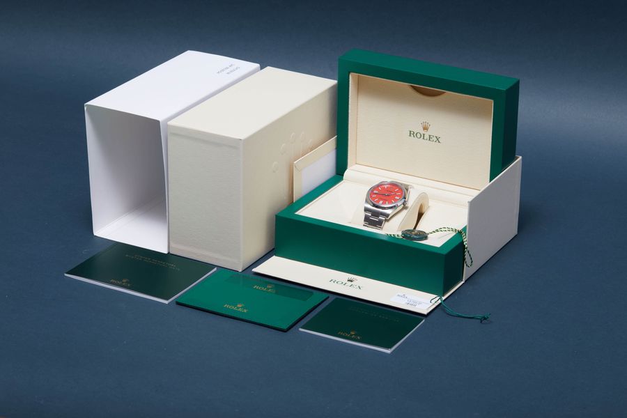 Rolex Oyster Perpetual 124300